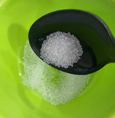 Zuiverheid Kaliumnitraat KNO3 CAS NO 14797-55-8 Niet oplosbaar in water Gehalte ≤ 0,06%